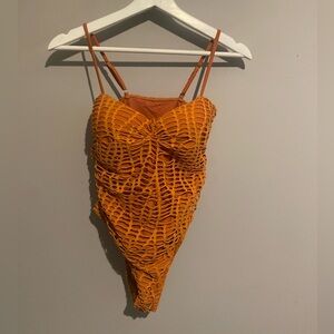 Matte Swim collection padded one piece swimsuit Size medium